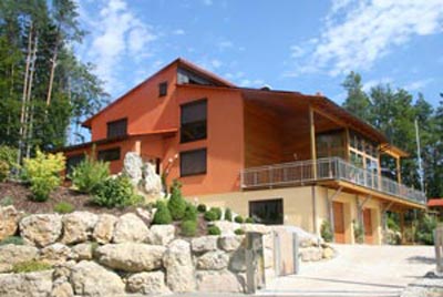Holzhaus von Holzbau H&uuml;mmer